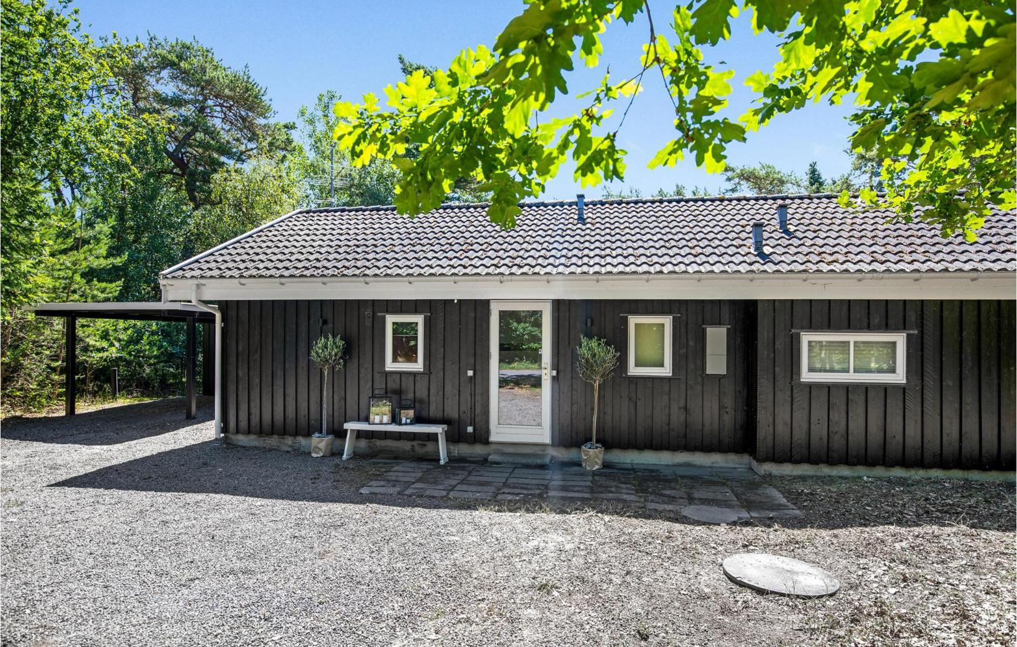 Awesome Home In Nexo With Sauna Snogebaek Bagian luar foto