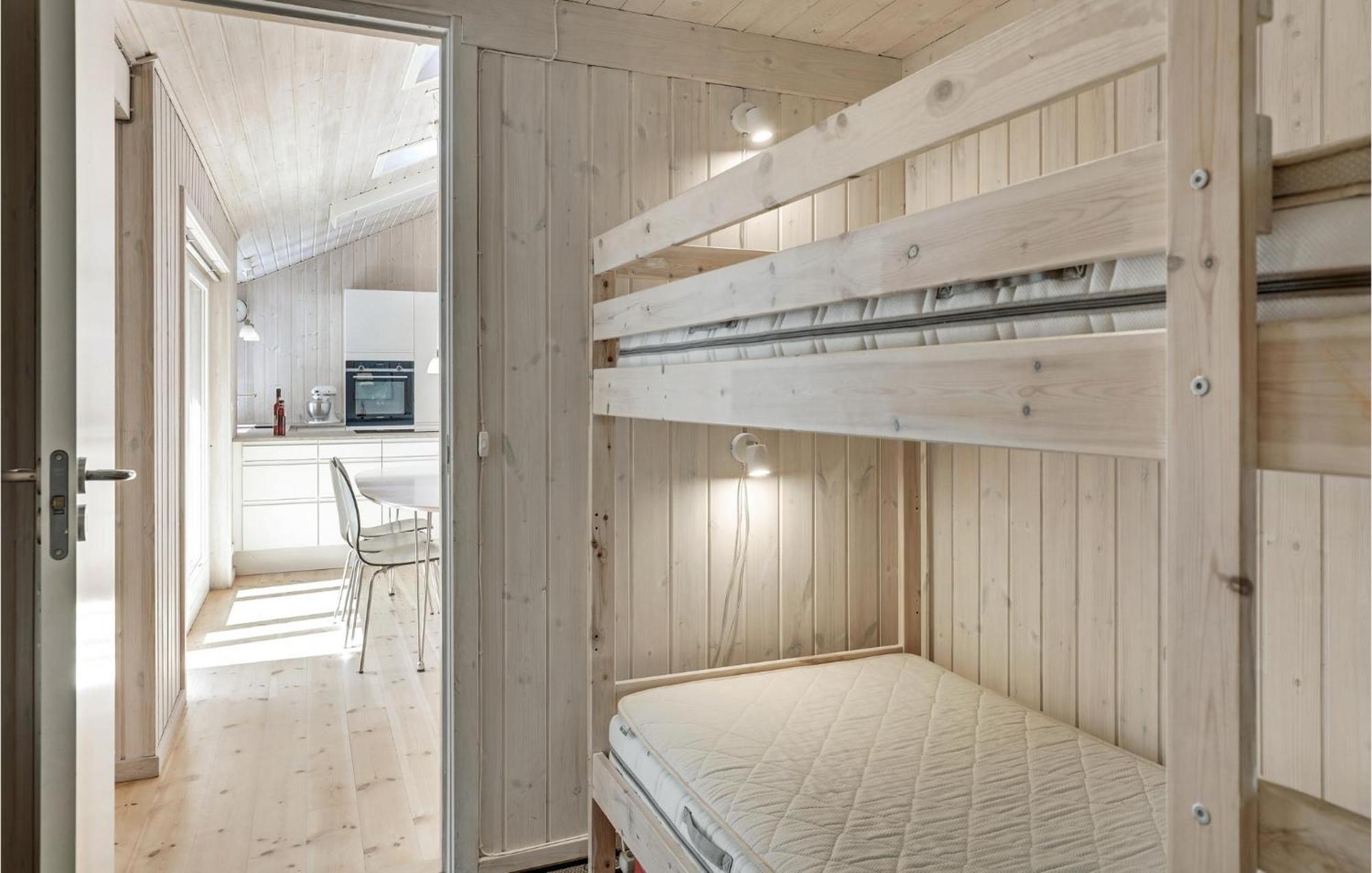 Awesome Home In Nexo With Sauna Snogebaek Bagian luar foto